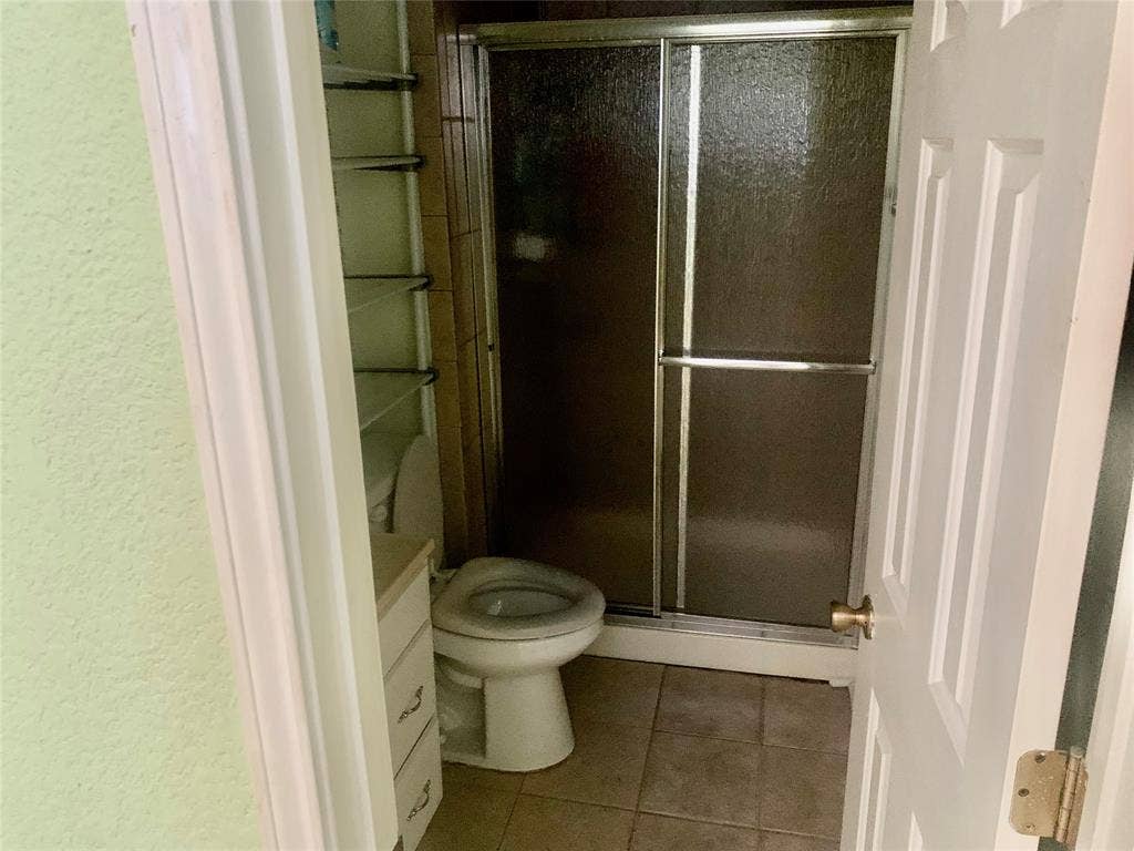 2917 Clover Valley Drive, Garland, TX 75043 2917 Clover Valley Drive, Garland, TX 75043