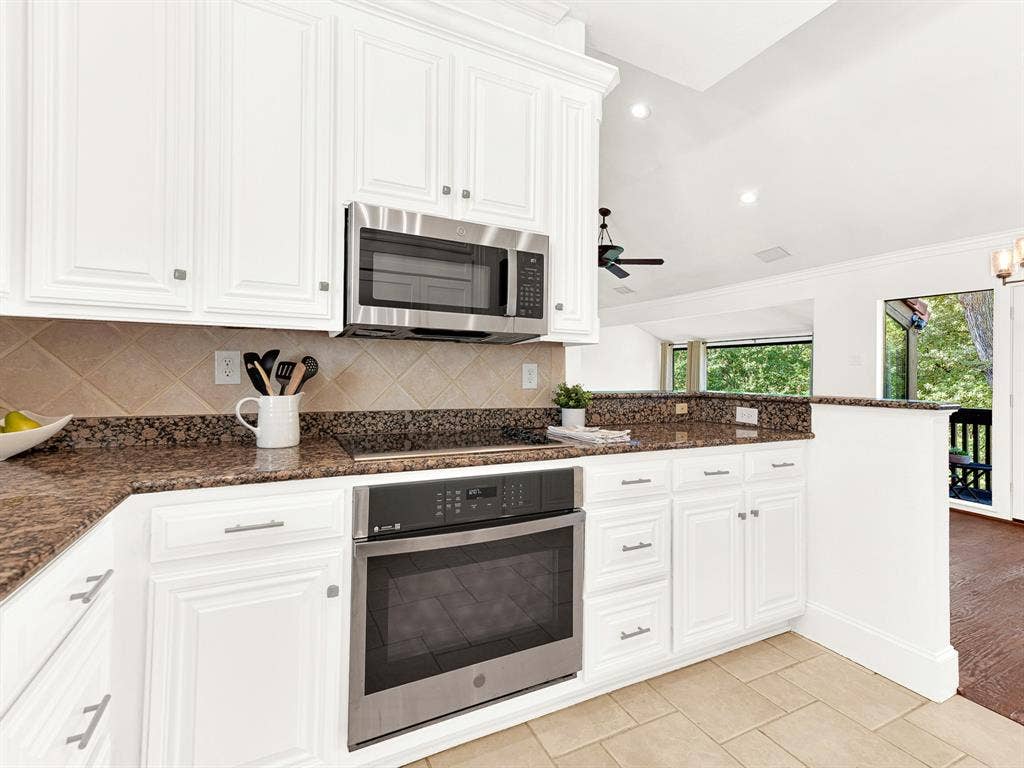 9605 Knobby Tree, Dallas, TX 75243