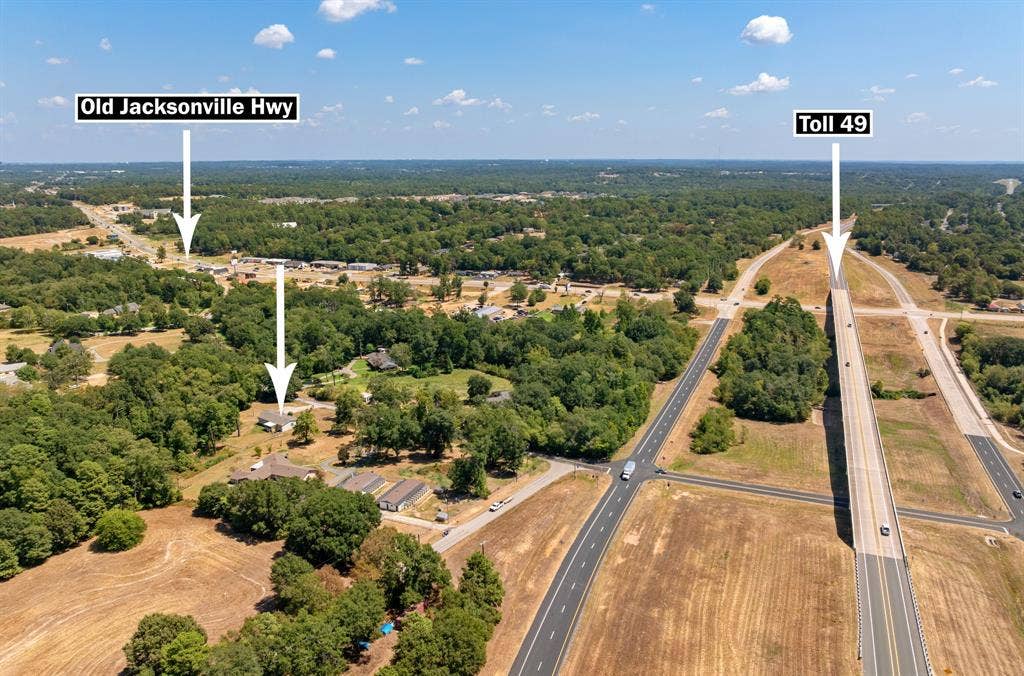 16202 County Road 165, Tyler, TX 75703 16202 County Road 165, Tyler, TX 75703