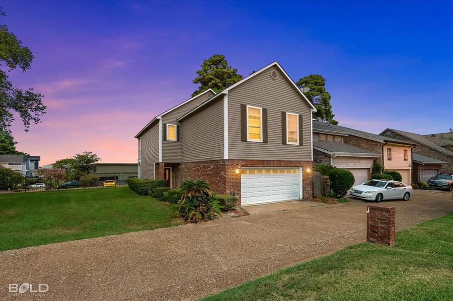 Property photo for 5721 S Lakeshore Drive, Shreveport, LA
