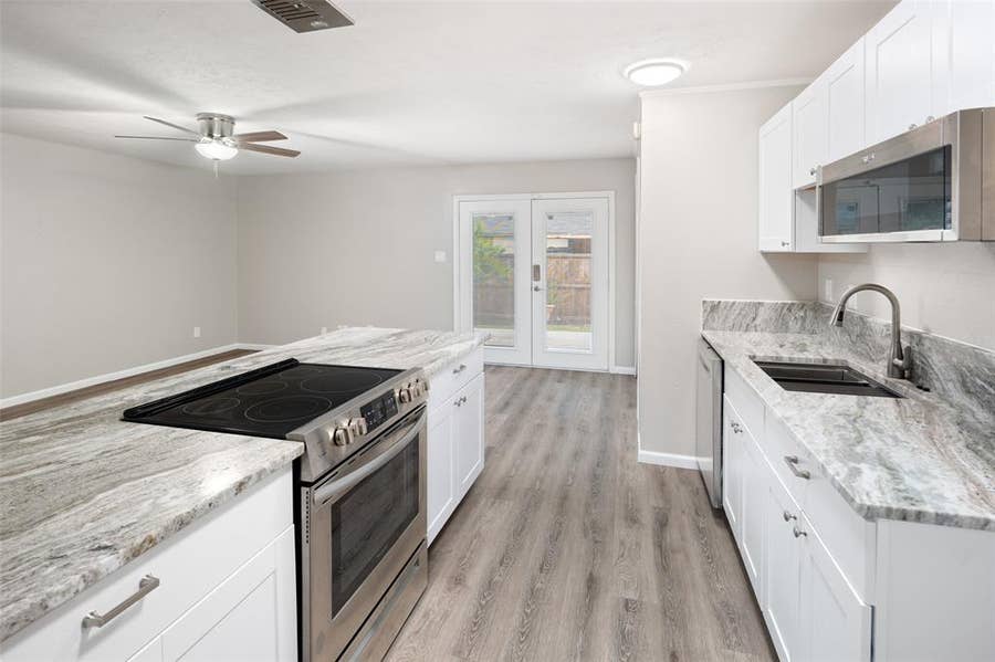 Property photo for 809 Sunny Slope Drive, Allen, TX