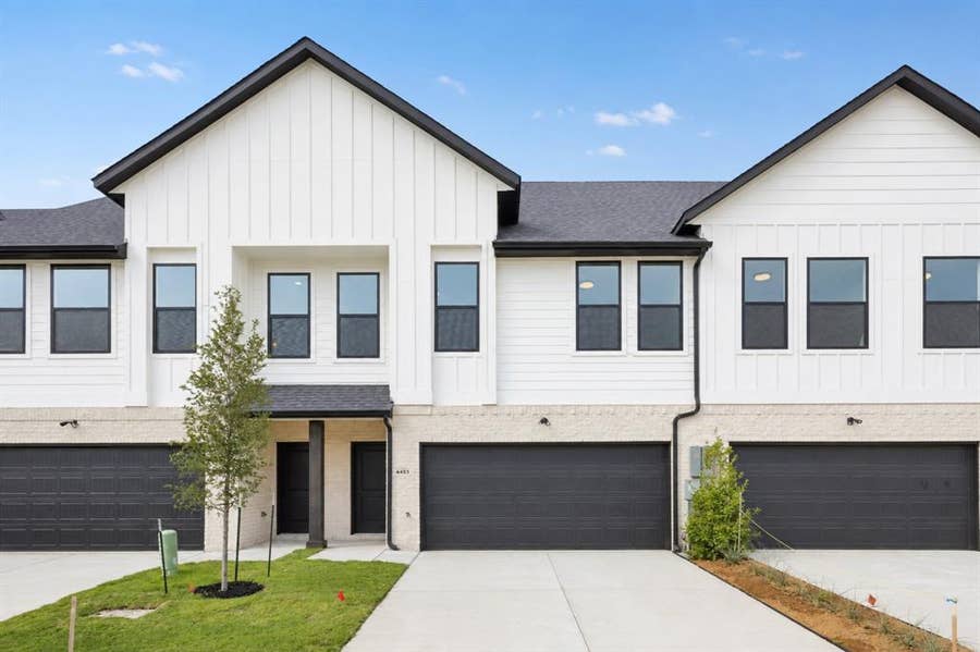 Property photo for 4453 Crescent Heights Road, Garland, TX