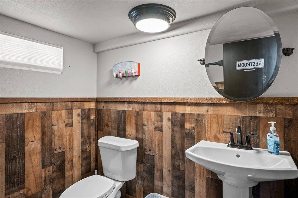 5901 Parkside Court, Granbury, TX 76048 5901 Parkside Court, Granbury, TX 76048