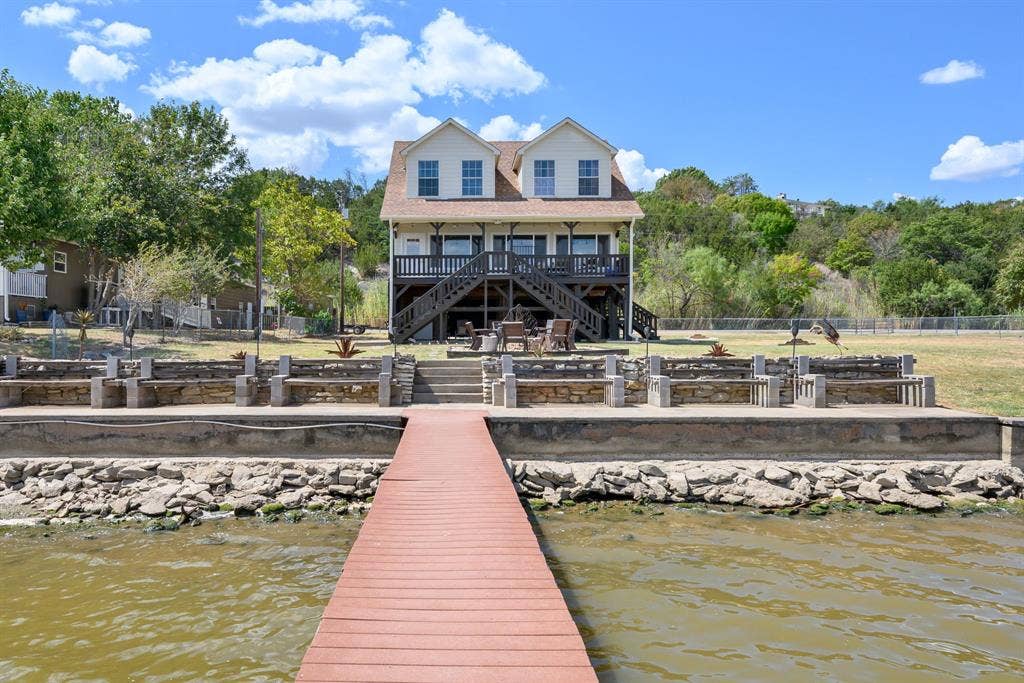 5901 Parkside Court, Granbury, TX 76048 5901 Parkside Court, Granbury, TX 76048