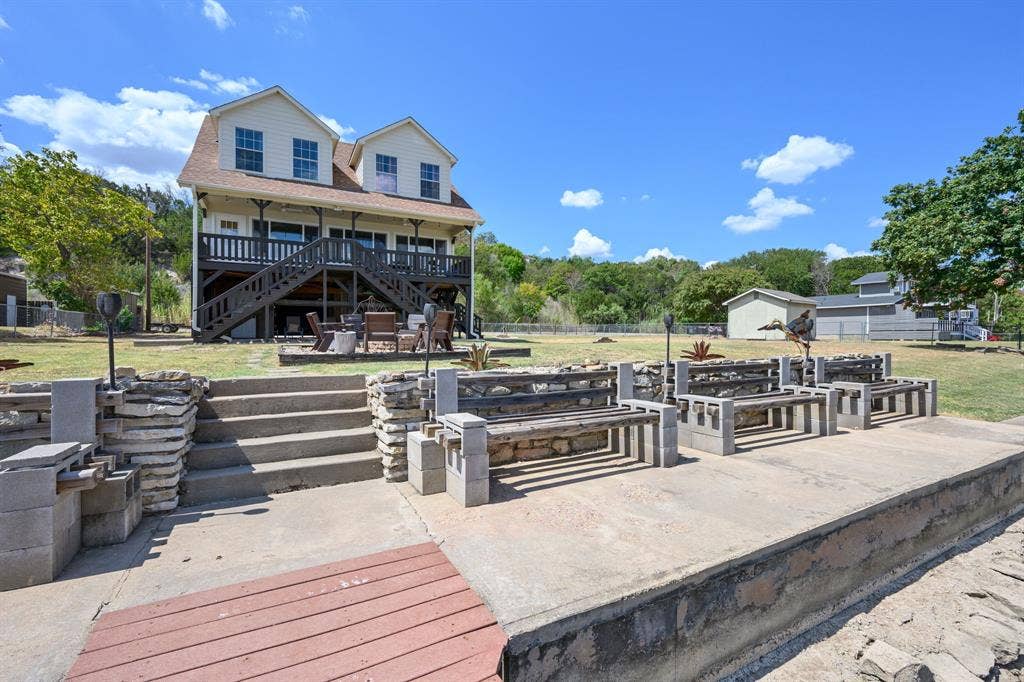 5901 Parkside Court, Granbury, TX 76048 5901 Parkside Court, Granbury, TX 76048