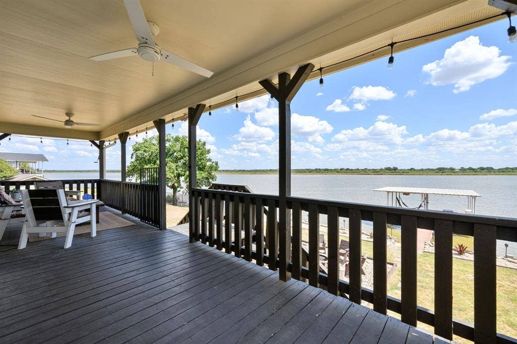 5901 Parkside Court, Granbury, TX 76048 5901 Parkside Court, Granbury, TX 76048
