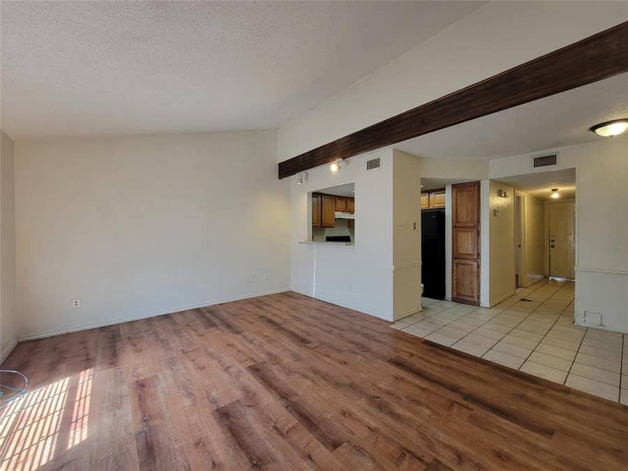 Property photo for 1324 Bluffview Drive, #B, Seagoville, TX
