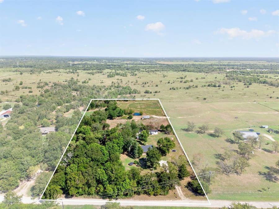 Property photo for 2354 Vz County Road 3812, Wills Point, TX