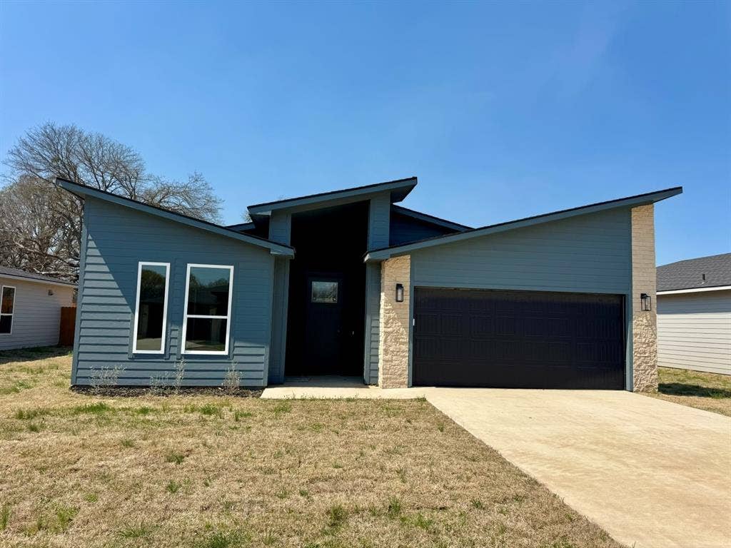 15532 Greenhouse Way, Lindale, TX 75771 15532 Greenhouse Way, Lindale, TX 75771