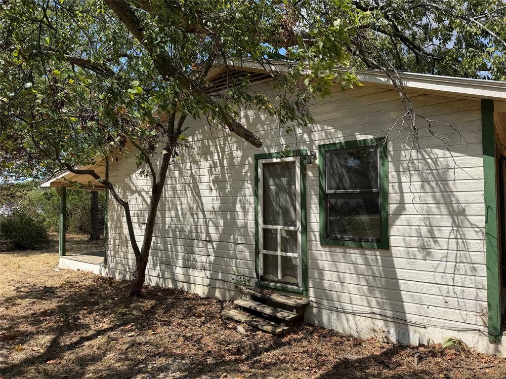370 Locust Street, Point, TX 75472 370 Locust Street, Point, TX 75472