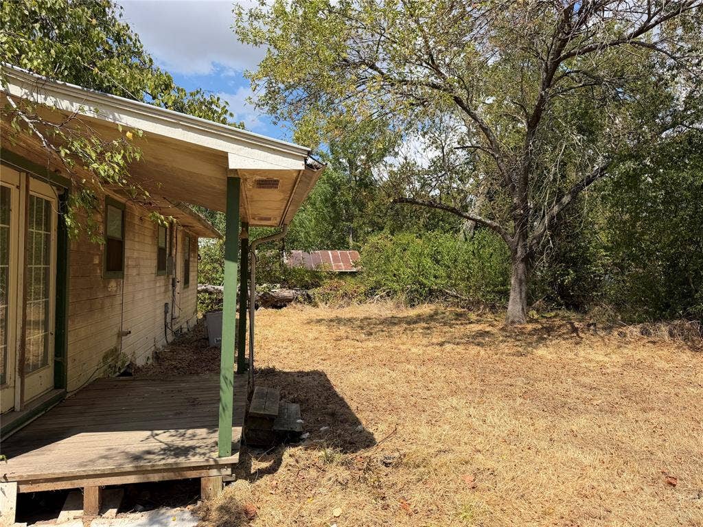370 Locust Street, Point, TX 75472 370 Locust Street, Point, TX 75472