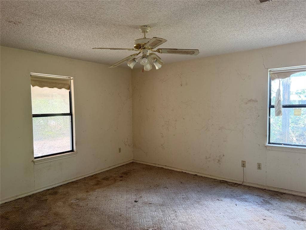 370 Locust Street, Point, TX 75472 370 Locust Street, Point, TX 75472
