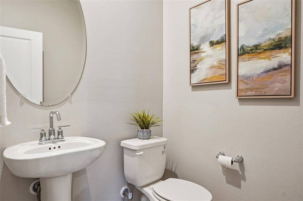 4925 Westhill Drive, McKinney, TX 75071 4925 Westhill Drive, McKinney, TX 75071