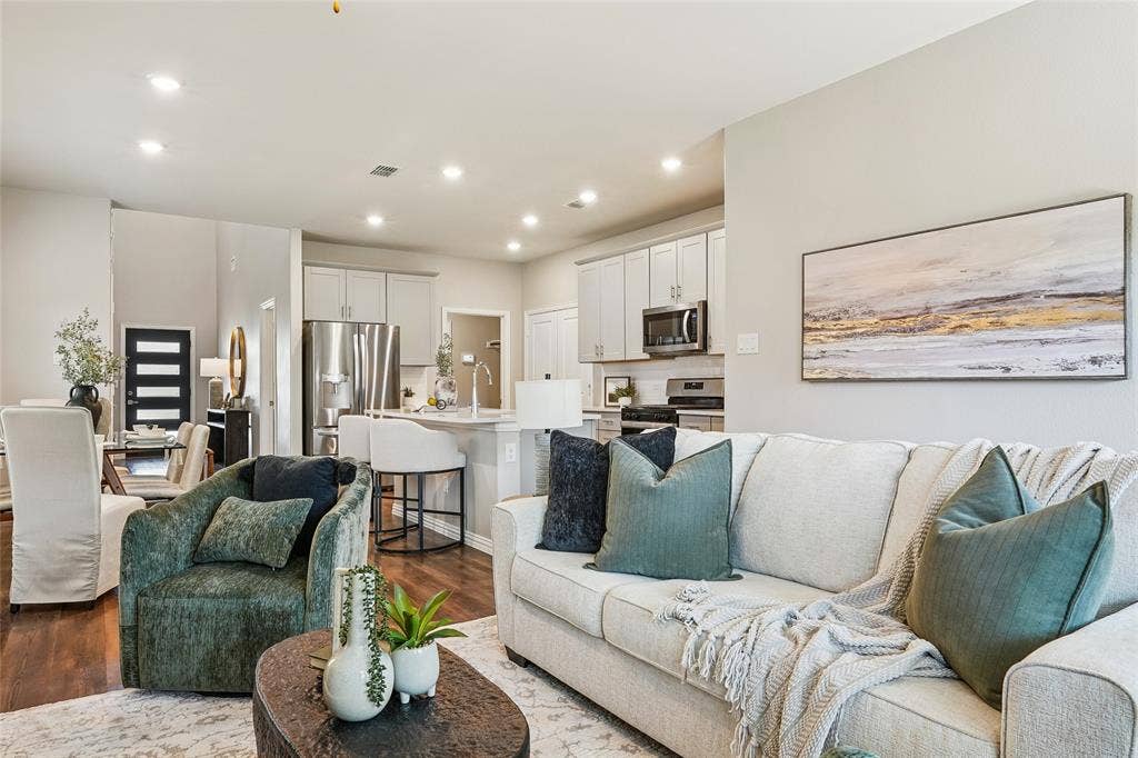 4925 Westhill Drive, McKinney, TX 75071 4925 Westhill Drive, McKinney, TX 75071