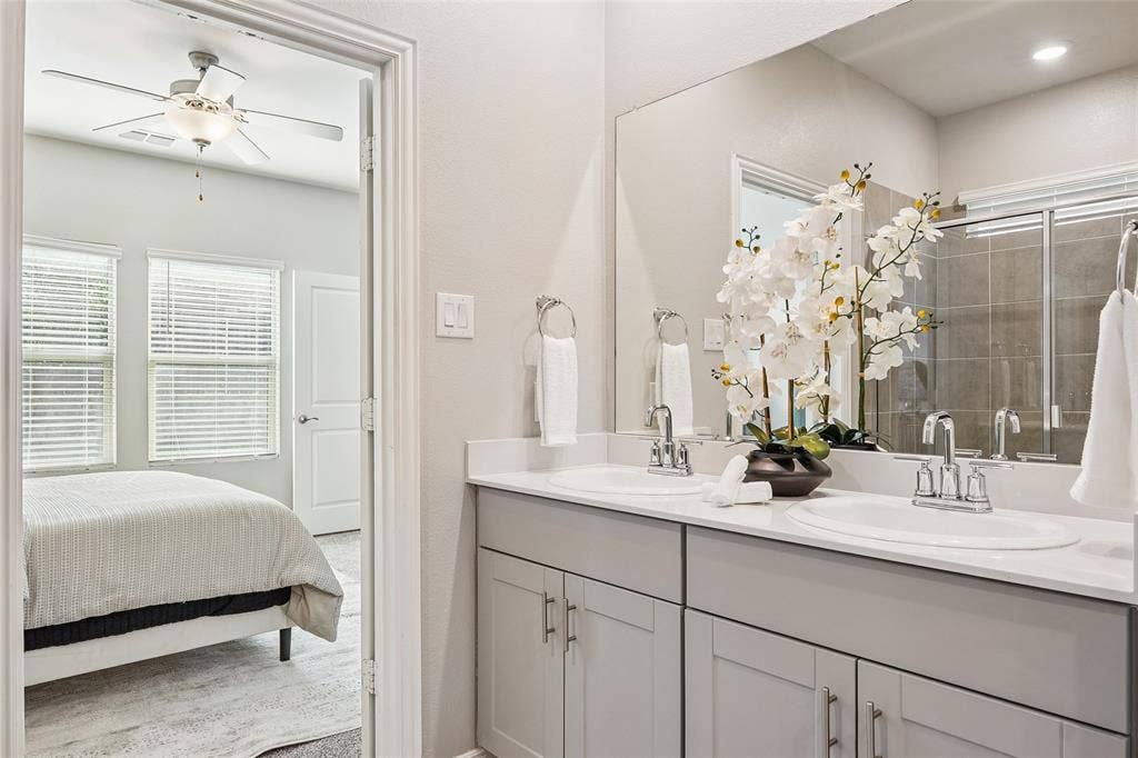 4925 Westhill Drive, McKinney, TX 75071 4925 Westhill Drive, McKinney, TX 75071