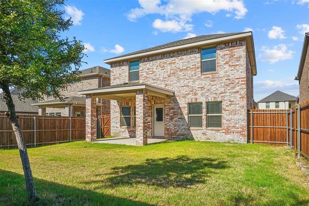 4925 Westhill Drive, McKinney, TX 75071 4925 Westhill Drive, McKinney, TX 75071