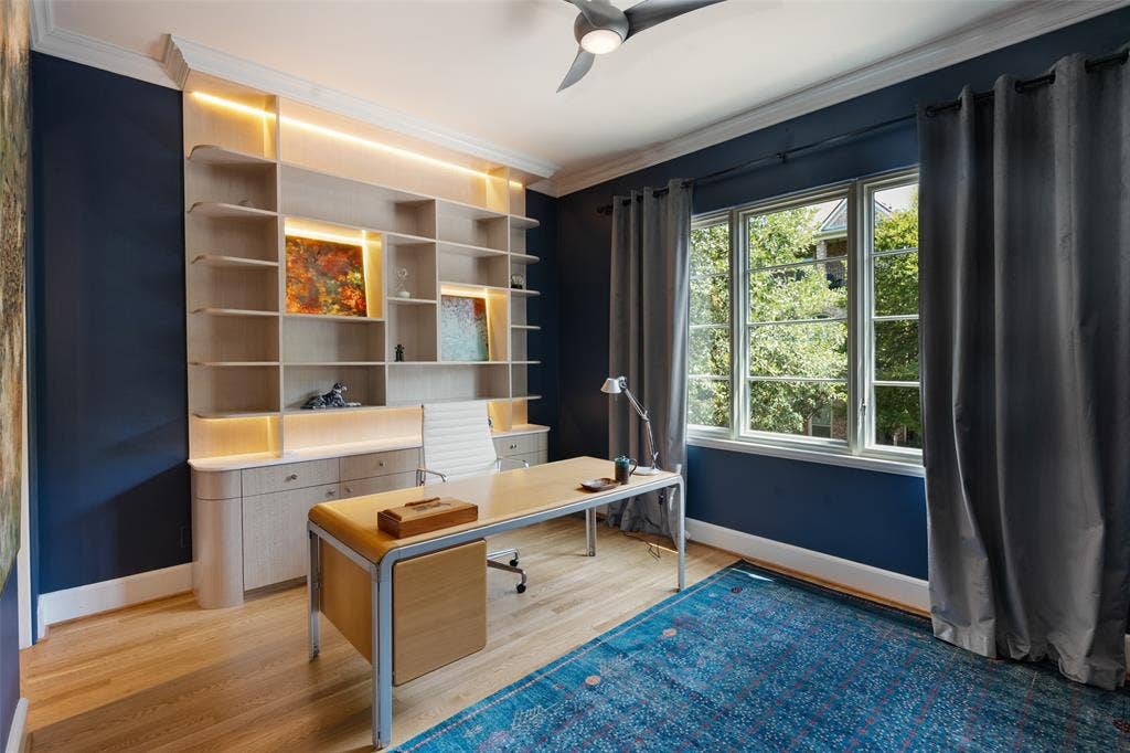 2203 Allen Street, Dallas, TX 75204 Or bedroom on the second floor with bathroom attached