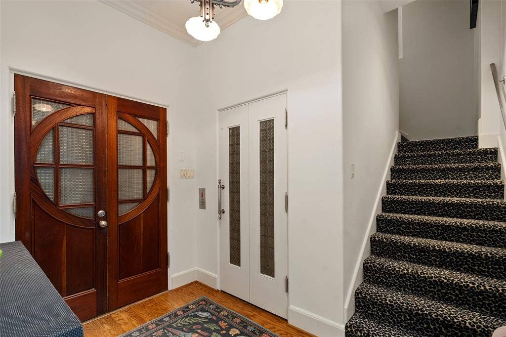 2203 Allen Street, Dallas, TX 75204 2203 Allen Street, Dallas, TX 75204