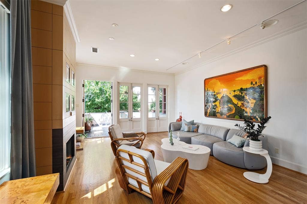 2203 Allen Street, Dallas, TX 75204 2203 Allen Street, Dallas, TX 75204