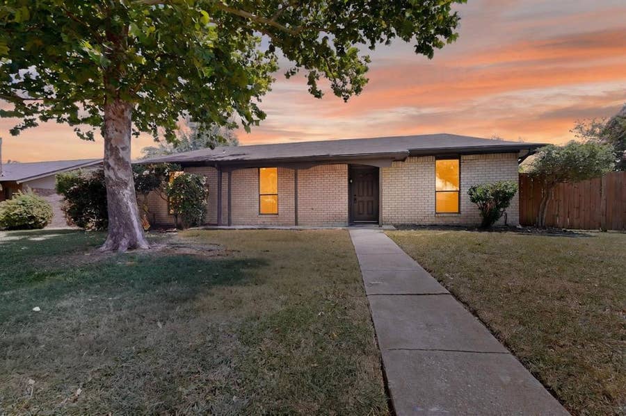 Property photo for 2938 Churchill Way, Garland, TX