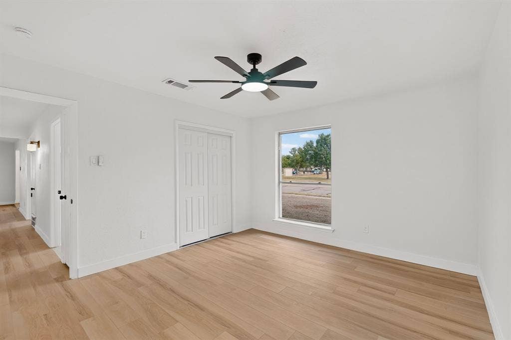11231 Pelican Drive, Dallas, TX 75238 11231 Pelican Drive, Dallas, TX 75238