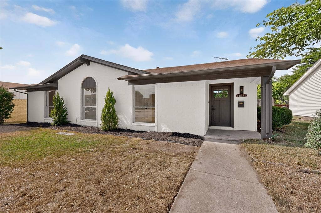 11231 Pelican Drive, Dallas, TX 75238 11231 Pelican Drive, Dallas, TX 75238