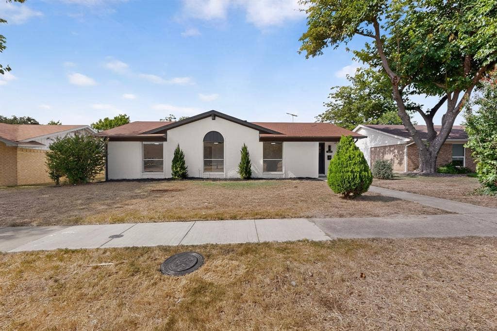11231 Pelican Drive, Dallas, TX 75238 11231 Pelican Drive, Dallas, TX 75238
