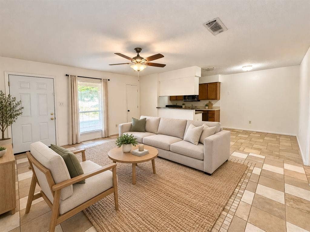 424 NW 23rd Street, Grand Prairie, TX 75050 virtually staged