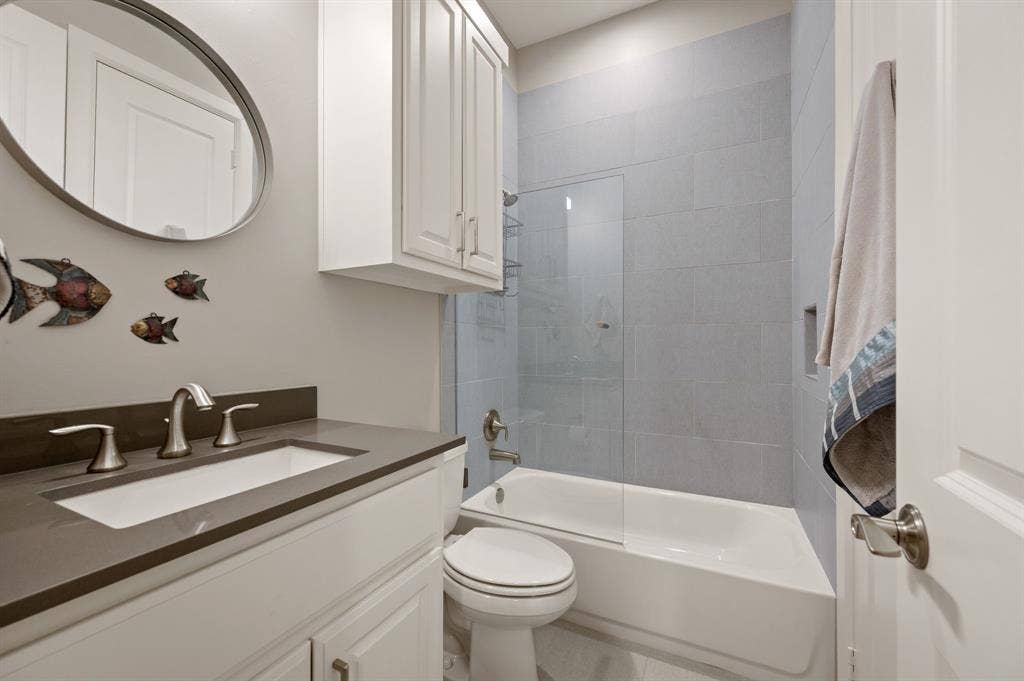6811 Del Norte Lane, Dallas, TX 75225 6811 Del Norte Lane, Dallas, TX 75225