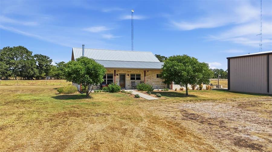 Property photo for 2109 County Road 1185, Sulphur Springs, TX