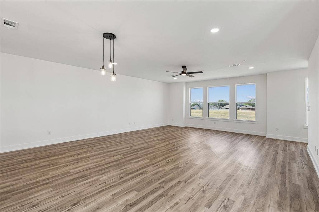 4505 Crescent Heights Road, Garland, TX 75043