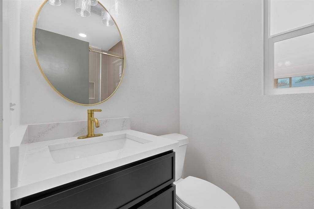 2224 Westlake Drive, Plano, TX 75075 2224 Westlake Drive, Plano, TX 75075