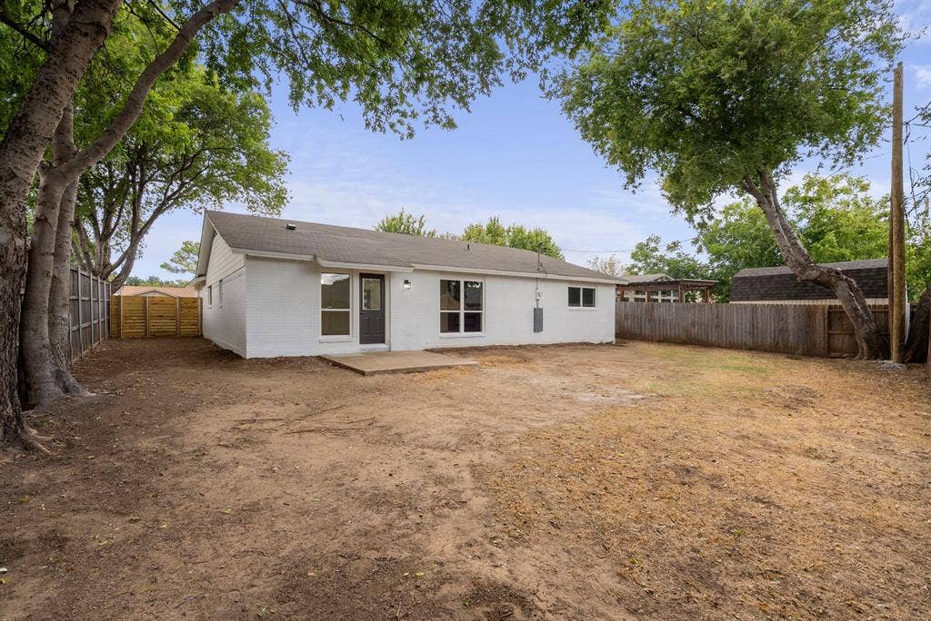 609 Thornwood Trail, Grand Prairie, TX 75052 609 Thornwood Trail, Grand Prairie, TX 75052