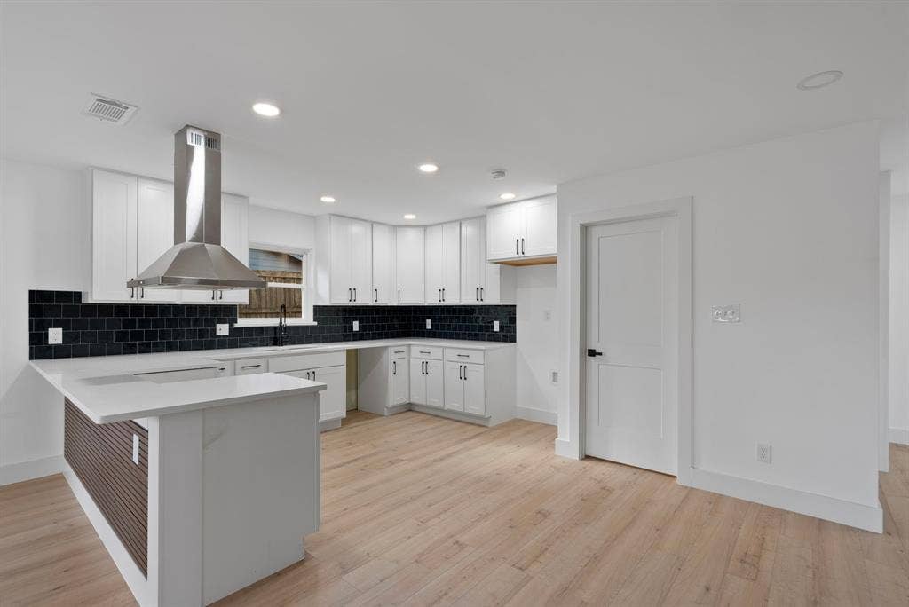 609 Thornwood Trail, Grand Prairie, TX 75052 609 Thornwood Trail, Grand Prairie, TX 75052