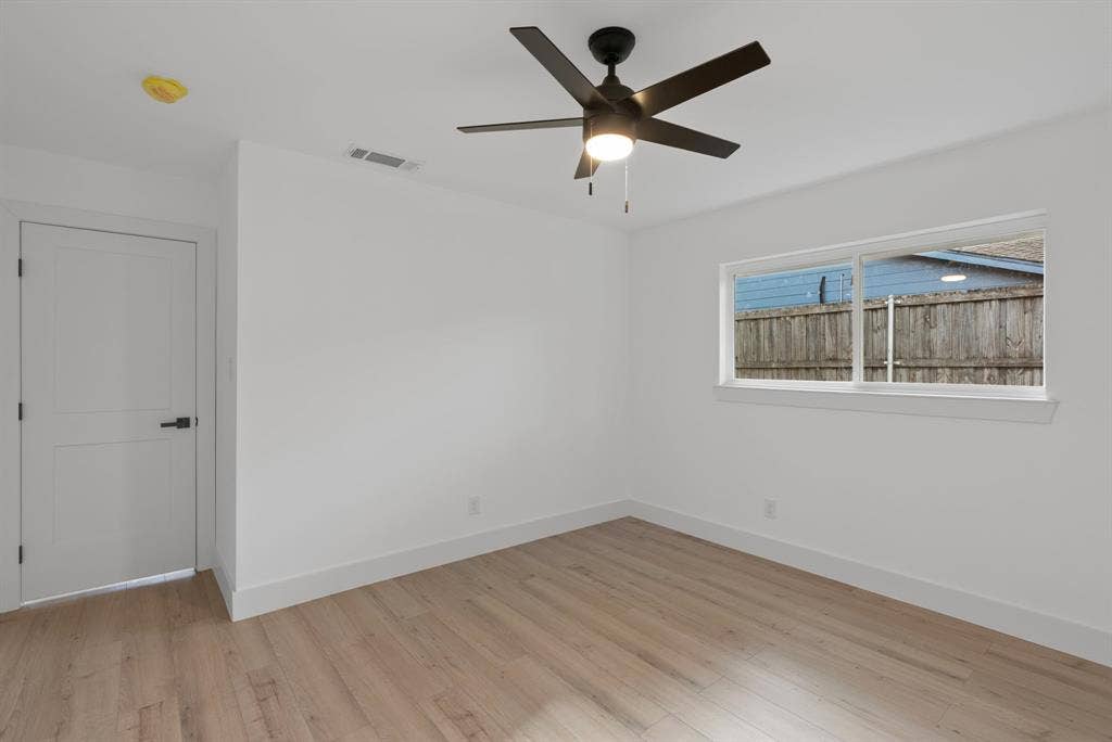 609 Thornwood Trail, Grand Prairie, TX 75052 609 Thornwood Trail, Grand Prairie, TX 75052
