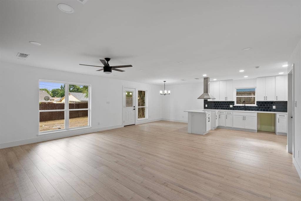 609 Thornwood Trail, Grand Prairie, TX 75052 609 Thornwood Trail, Grand Prairie, TX 75052