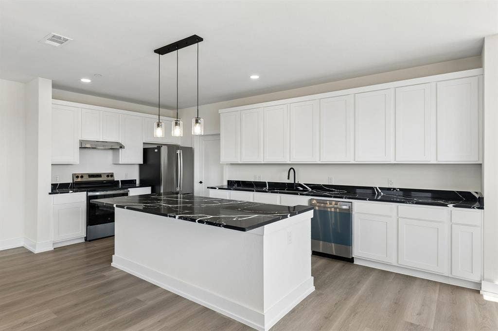 4509 Crescent Heights Road, Garland, TX 75043 4509 Crescent Heights Road, Garland, TX 75043