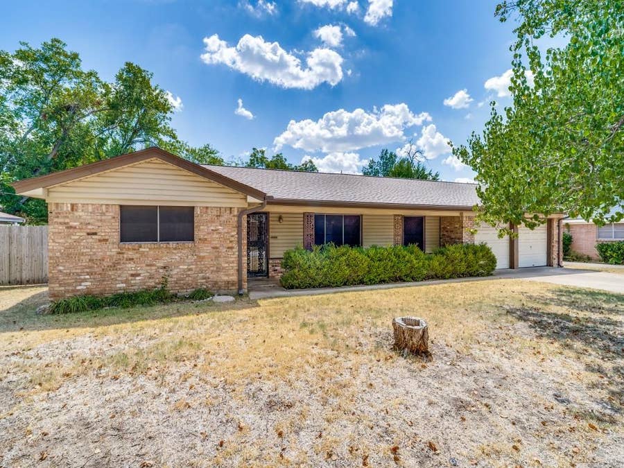 Property photo for 3513 Wren Avenue, Fort Worth, TX
