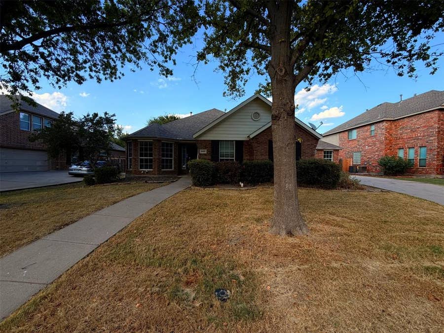 Property photo for 1009 Spinnaker Drive, Forney, TX