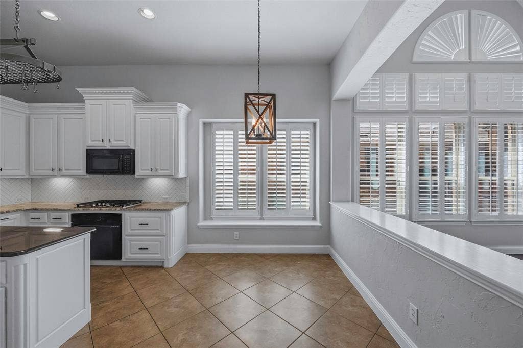 2508 Waters Edge Lane, Fort Worth, TX 76116 2508 Waters Edge Lane, Fort Worth, TX 76116