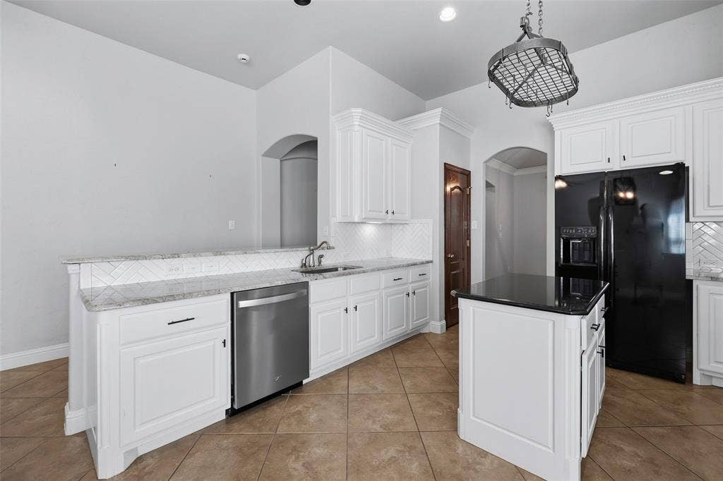2508 Waters Edge Lane, Fort Worth, TX 76116 2508 Waters Edge Lane, Fort Worth, TX 76116