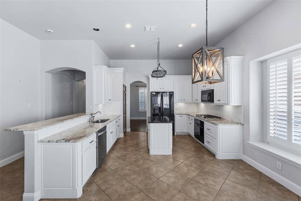 2508 Waters Edge Lane, Fort Worth, TX 76116 2508 Waters Edge Lane, Fort Worth, TX 76116