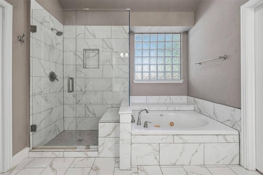 2508 Waters Edge Lane, Fort Worth, TX 76116 2508 Waters Edge Lane, Fort Worth, TX 76116
