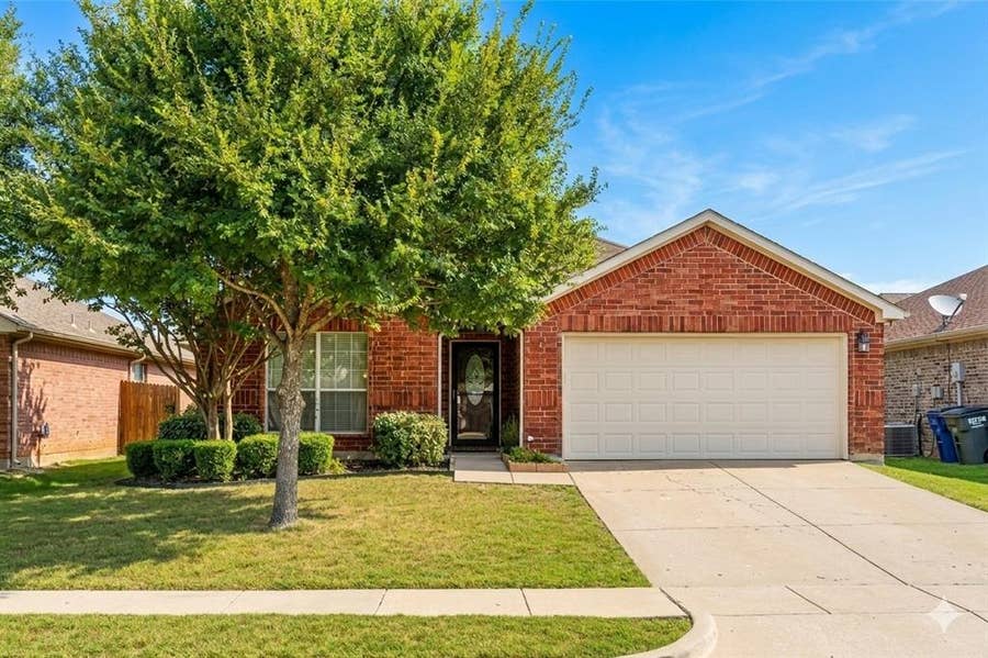 Property photo for 2029 Sunny Side Drive, Little Elm, TX