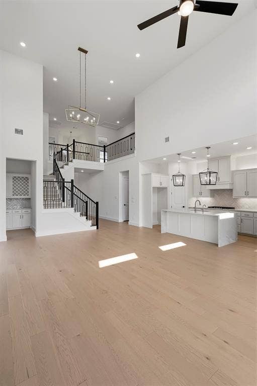 9168 Pavonia Lane, Frisco, TX 75035 9168 Pavonia Lane, Frisco, TX 75035
