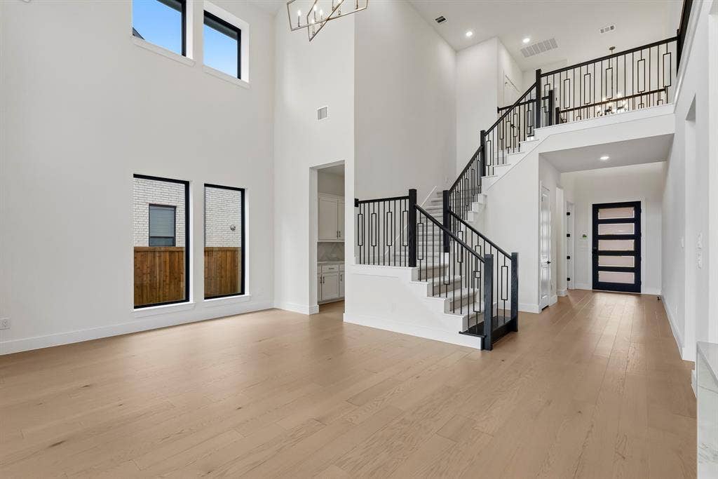 9168 Pavonia Lane, Frisco, TX 75035 9168 Pavonia Lane, Frisco, TX 75035