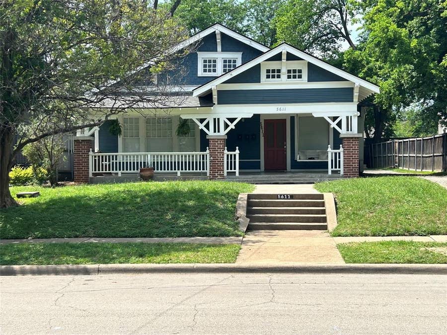Property photo for 5611 Tremont Street, Dallas, TX