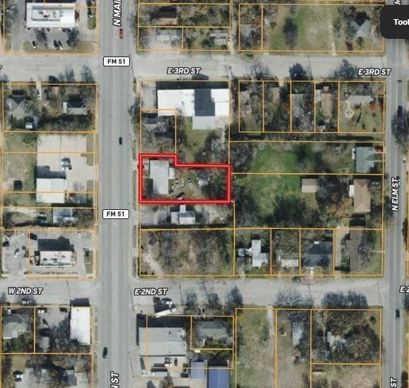 Property photo for 1110 N Main Street, Weatherford, TX