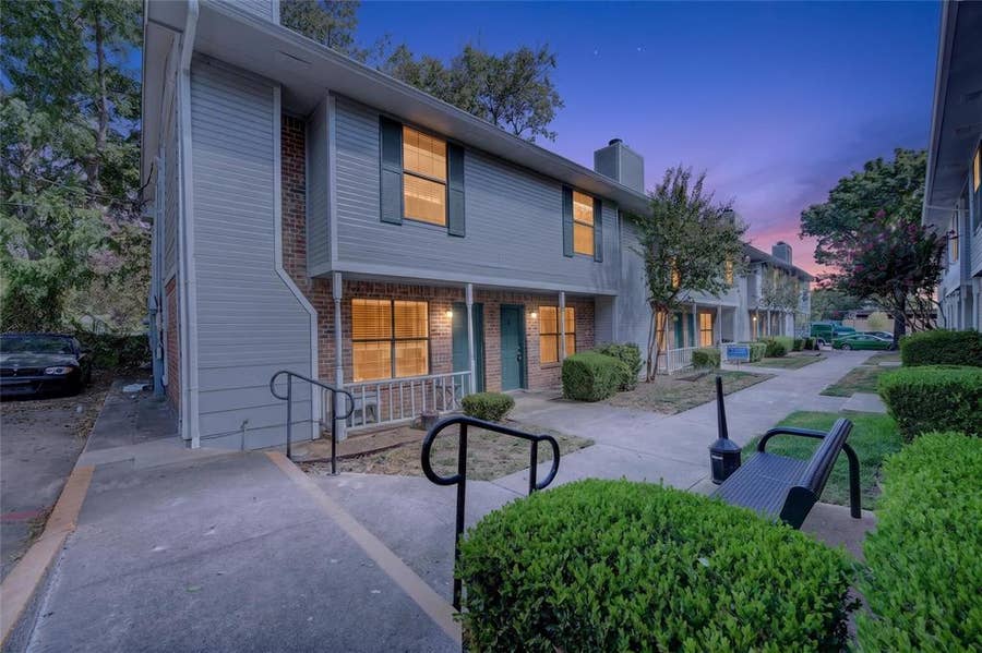 Property photo for 929 Hickory Street, #18, Denton, TX