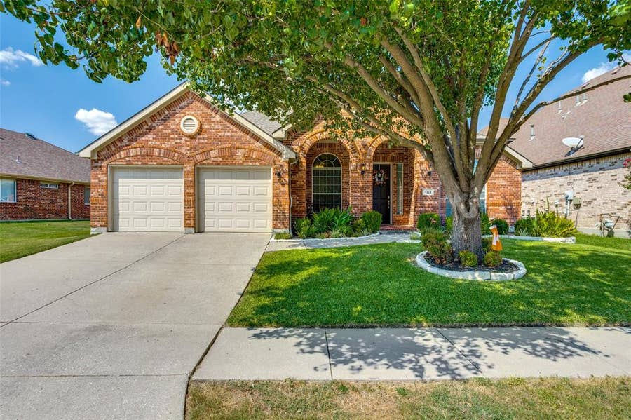 Property photo for 6119 Laurel Crest Lane, Sachse, TX